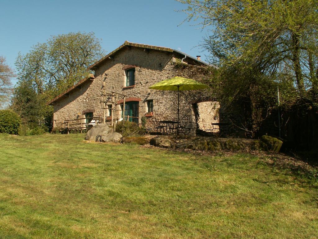 Les Épesses La Traineliere B&B 외부 사진